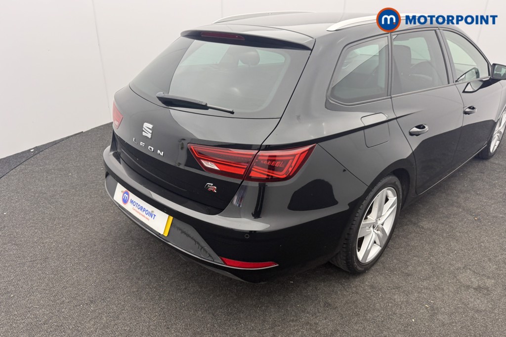 Seat Leon FR Automatic Petrol Estate - Stock Number (1613887) - 5th supplementary image