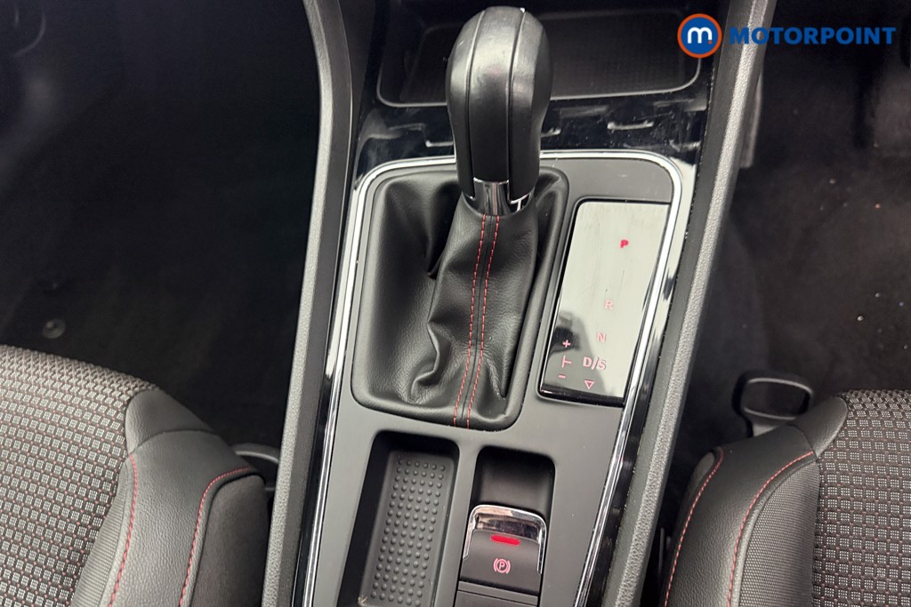 Seat Leon FR Automatic Petrol Estate - Stock Number (1613887) - 17th supplementary image