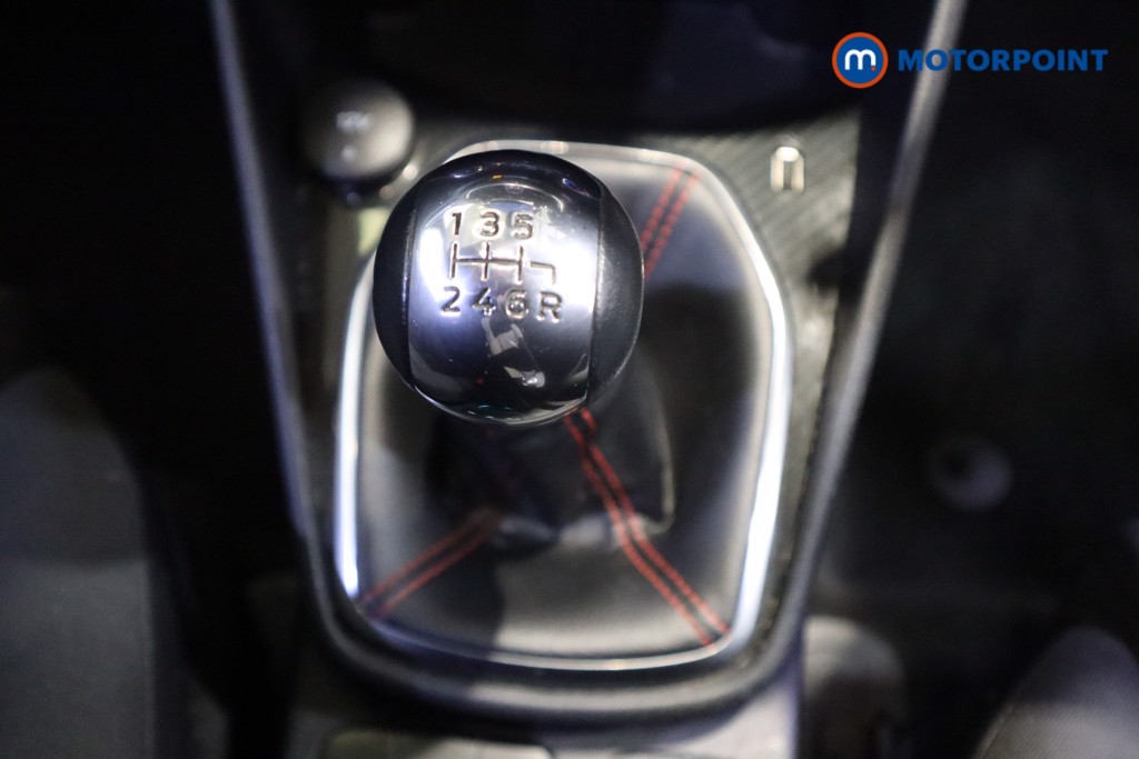 Ford Fiesta St-Line Edition Manual Petrol Hatchback - Stock Number (1614682) - 5th supplementary image