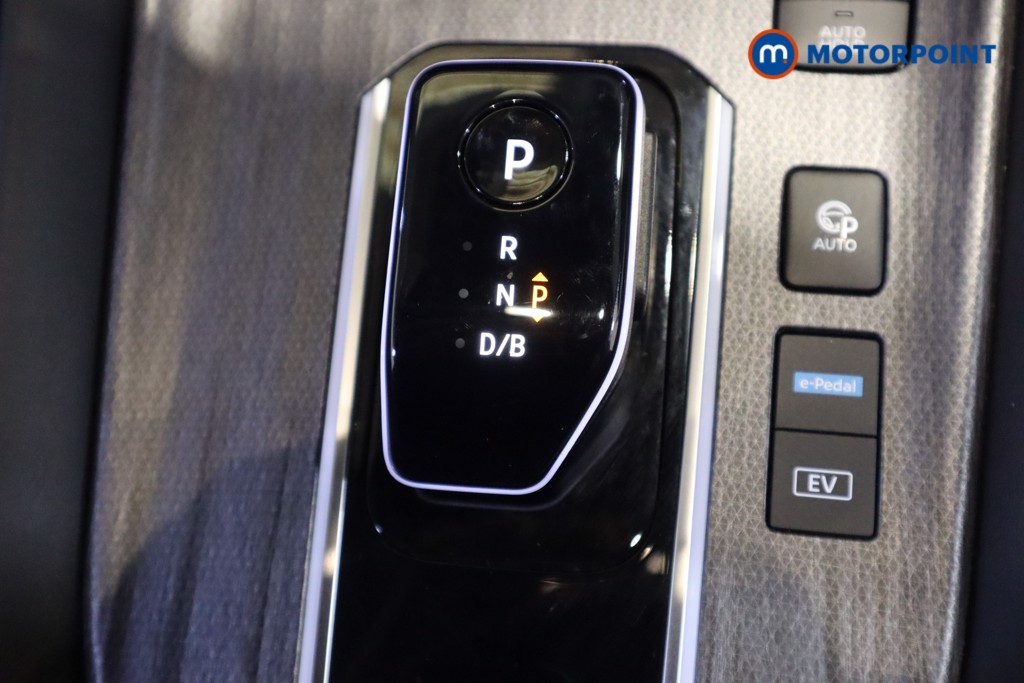 Nissan Qashqai Tekna Automatic Petrol-Electric Hybrid SUV - Stock Number (1614686) - 5th supplementary image