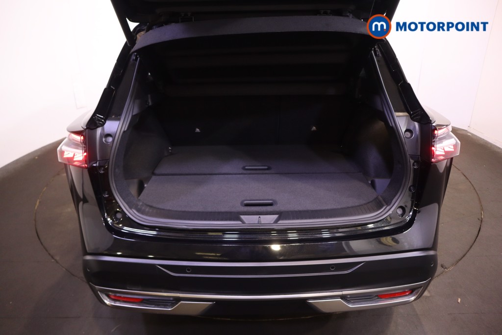 Nissan Qashqai Tekna Automatic Petrol-Electric Hybrid SUV - Stock Number (1614686) - 8th supplementary image