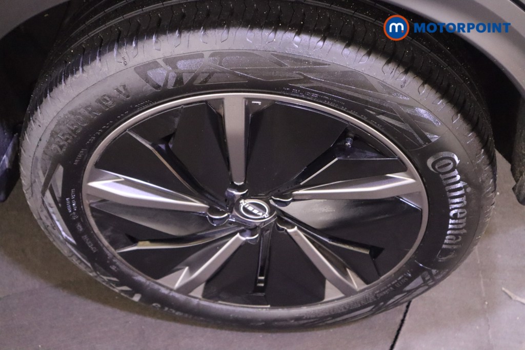 Nissan Qashqai Tekna Automatic Petrol-Electric Hybrid SUV - Stock Number (1614686) - 9th supplementary image