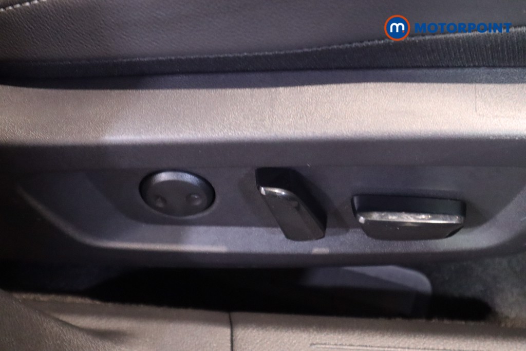 Nissan Qashqai Tekna Automatic Petrol-Electric Hybrid SUV - Stock Number (1614686) - 16th supplementary image