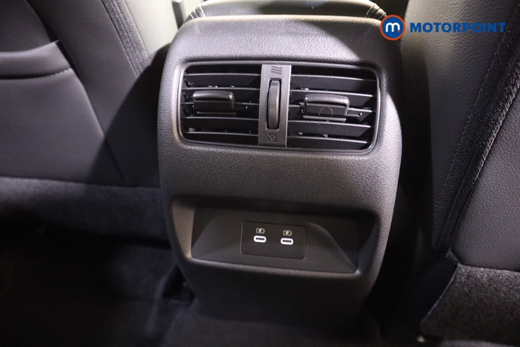 Nissan Qashqai Tekna Automatic Petrol-Electric Hybrid SUV - Stock Number (1614686) - 30th supplementary image