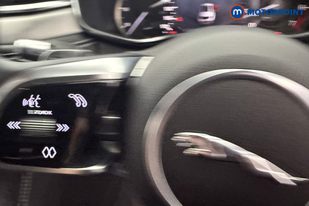 Jaguar F-Pace R-Dynamic Se Automatic Petrol SUV - Stock Number (1615830) - 17th supplementary image