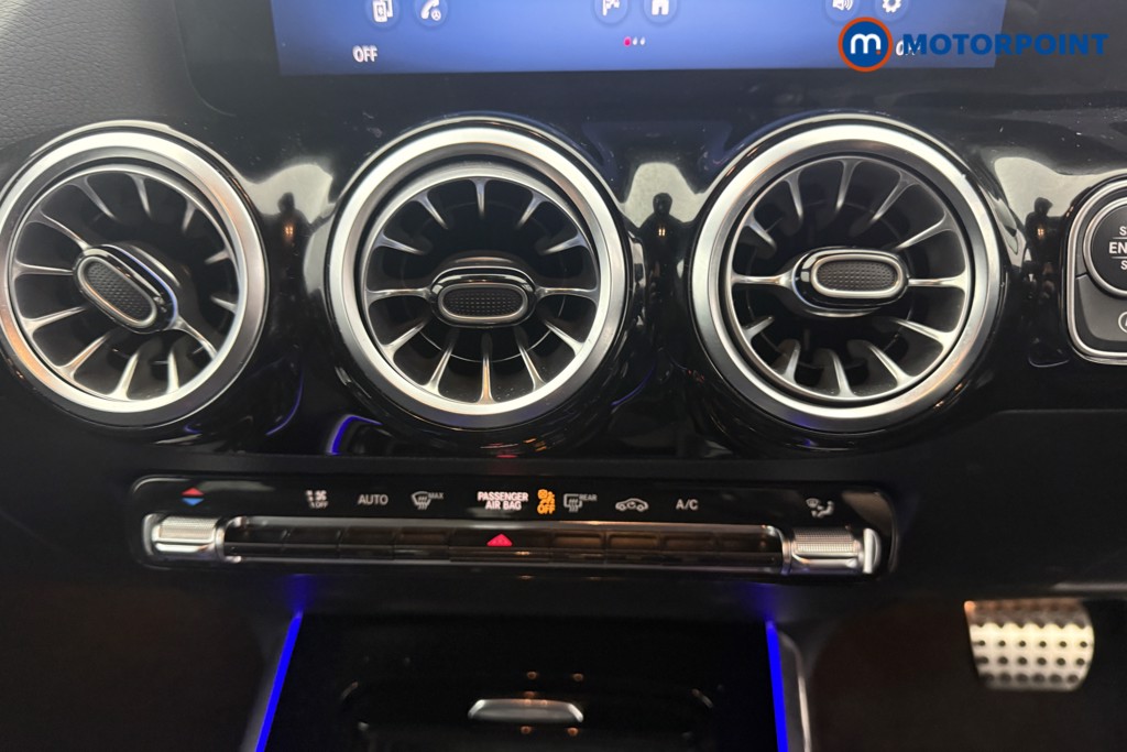 Mercedes-Benz GLA Amg Line Automatic Petrol SUV - Stock Number (1615898) - 19th supplementary image