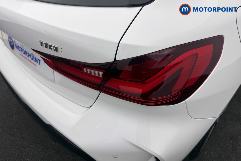 BMW 1 Series M Sport Manual Petrol Hatchback - Stock Number (1616209) - 5th supplementary image