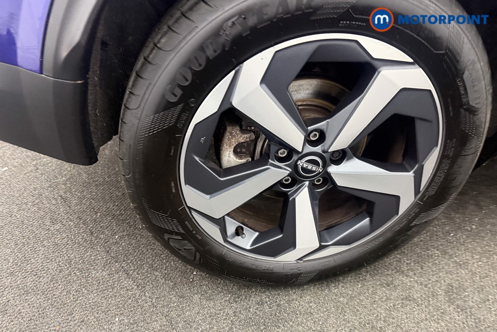 Nissan Qashqai N-Connecta Automatic Petrol-Electric Hybrid SUV - Stock Number (1616739) - 7th supplementary image