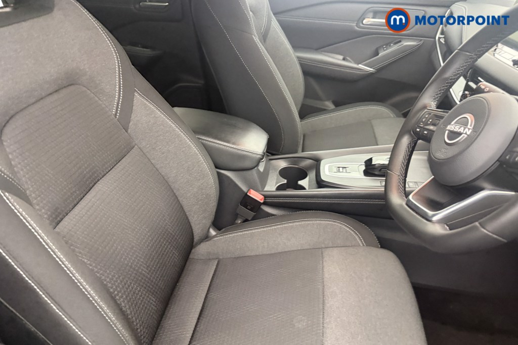 Nissan Qashqai N-Connecta Automatic Petrol-Electric Hybrid SUV - Stock Number (1616739) - 12th supplementary image