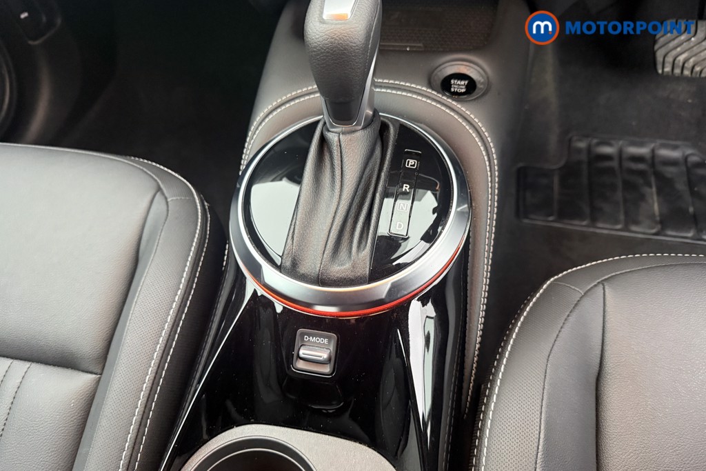 Nissan Juke Tekna Automatic Petrol SUV - Stock Number (1616799) - 16th supplementary image