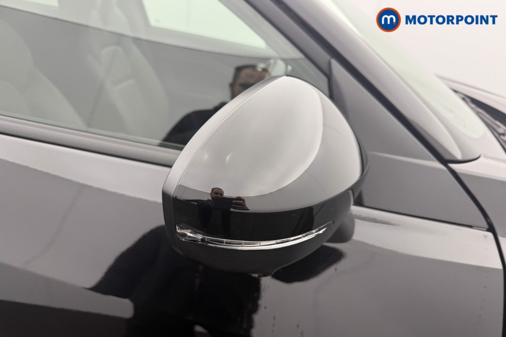 Nissan Juke Tekna Automatic Petrol SUV - Stock Number (1616799) - 24th supplementary image