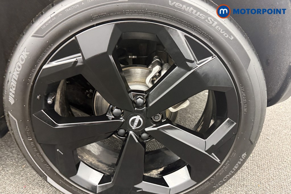 Nissan Juke Tekna Automatic Petrol SUV - Stock Number (1616799) - 33rd supplementary image