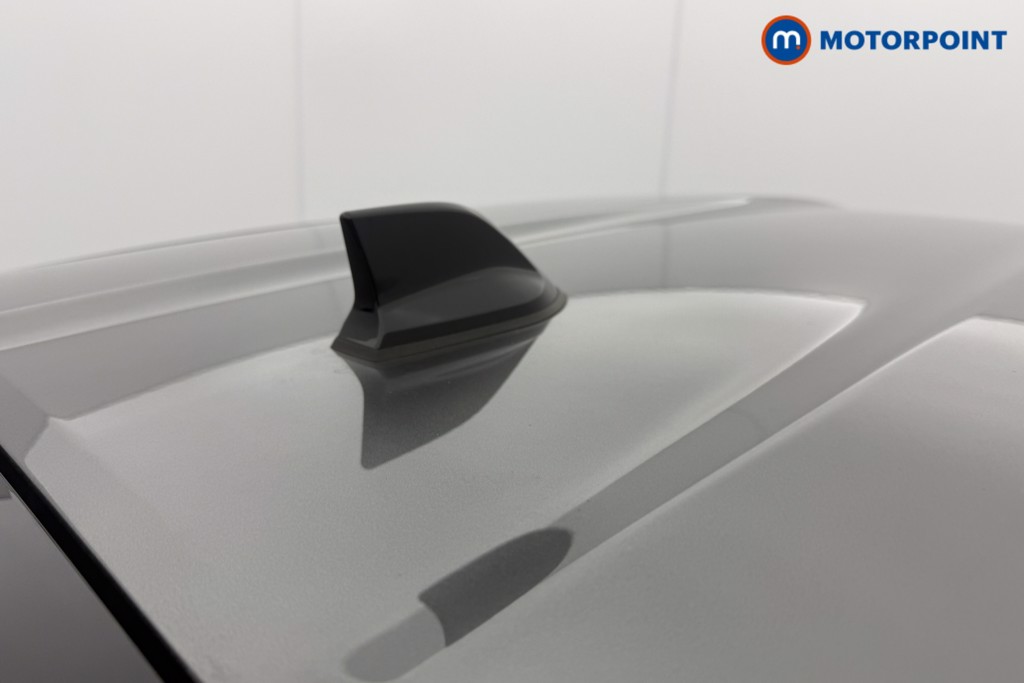 Nissan Juke Tekna Automatic Petrol SUV - Stock Number (1616804) - 5th supplementary image