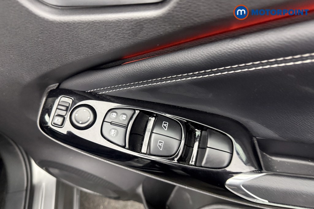 Nissan Juke Tekna Automatic Petrol SUV - Stock Number (1616804) - 12th supplementary image