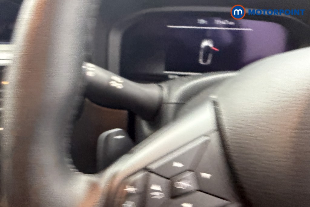 Nissan Juke Tekna Automatic Petrol SUV - Stock Number (1616804) - 16th supplementary image