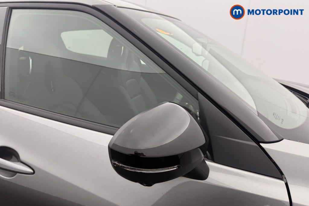 Nissan Juke Tekna Automatic Petrol SUV - Stock Number (1616804) - 25th supplementary image