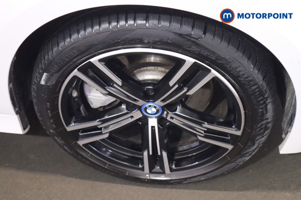 BMW 3 Series M Sport Automatic Petrol Plug-In Hybrid Saloon - Stock Number (1617129) - 11th supplementary image