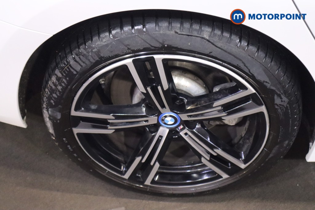 BMW 3 Series M Sport Automatic Petrol Plug-In Hybrid Saloon - Stock Number (1617129) - 12th supplementary image