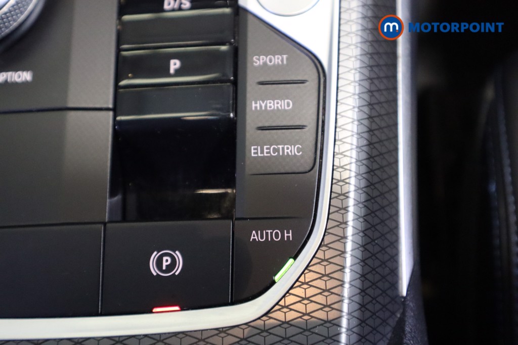 BMW 3 Series M Sport Automatic Petrol Plug-In Hybrid Saloon - Stock Number (1617129) - 22nd supplementary image