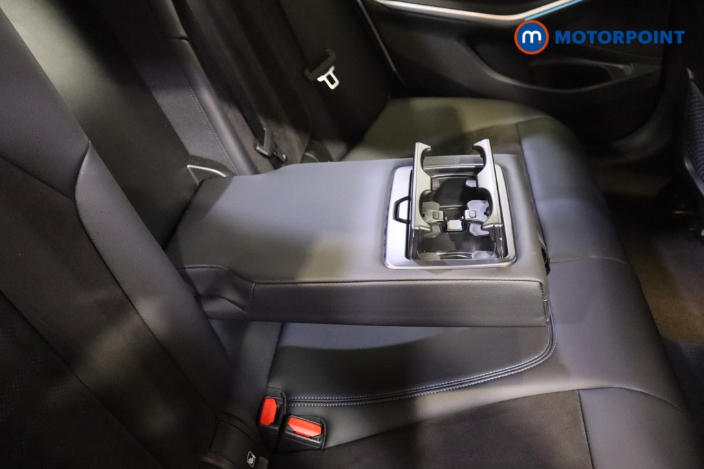 BMW 3 Series M Sport Automatic Petrol Plug-In Hybrid Saloon - Stock Number (1617129) - 27th supplementary image