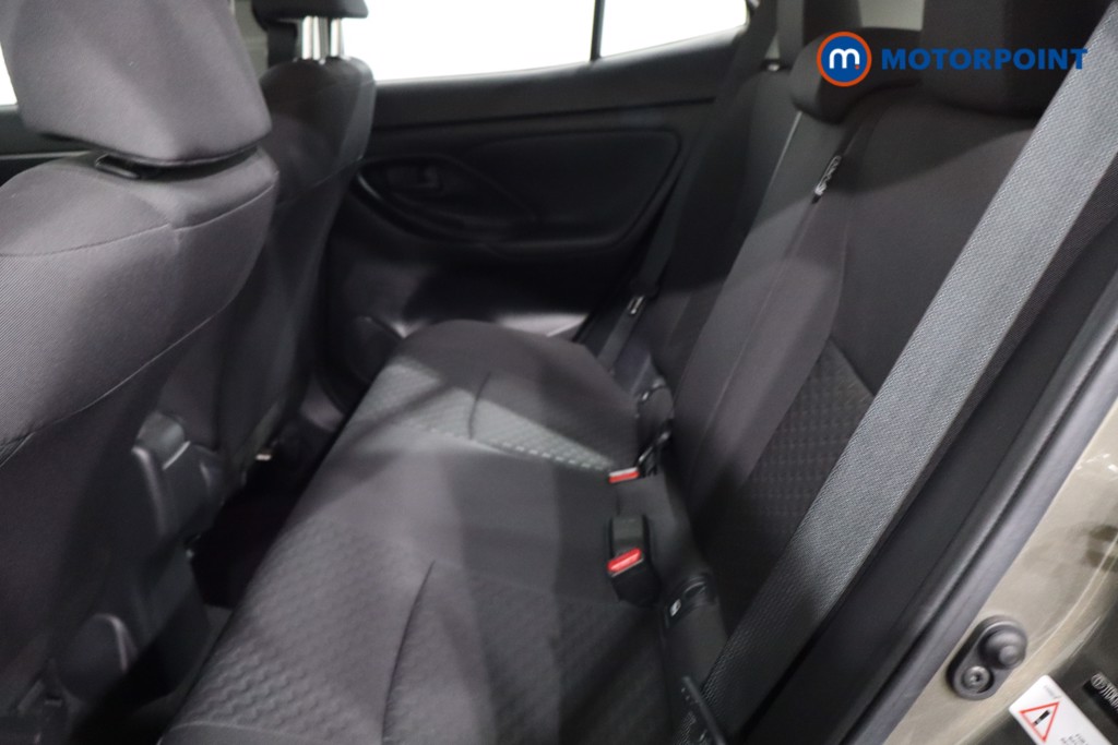 Toyota Yaris Cross Icon Automatic Petrol-Electric Hybrid Estate - Stock Number (1617158) - 5th supplementary image