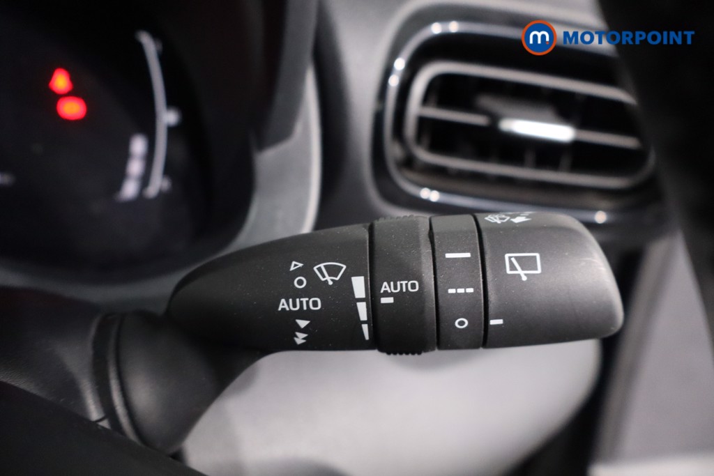 Toyota Yaris Cross Icon Automatic Petrol-Electric Hybrid Estate - Stock Number (1617158) - 15th supplementary image