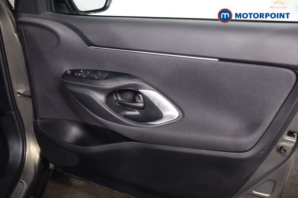 Toyota Yaris Cross Icon Automatic Petrol-Electric Hybrid Estate - Stock Number (1617158) - 25th supplementary image