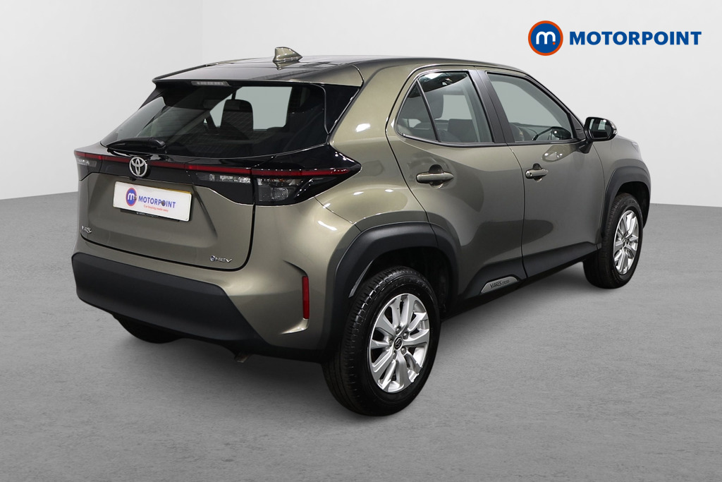 Toyota Yaris Cross Icon Automatic Petrol-Electric Hybrid Estate - Stock Number (1617158) - Drivers side rear corner