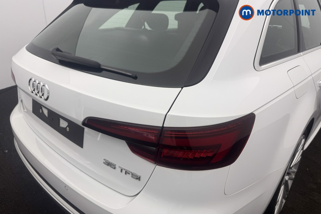 Audi A4 S Line Manual Petrol Estate - Stock Number (1617334) - 4th supplementary image