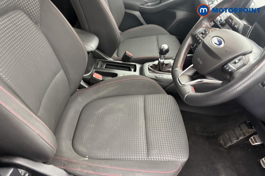 Ford Focus St-Line Edition Manual Petrol Hatchback - Stock Number (1617338) - 11th supplementary image