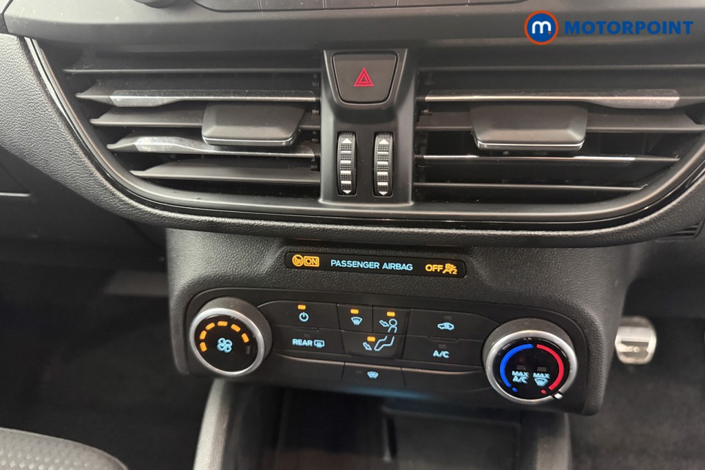 Ford Focus St-Line Edition Manual Petrol Hatchback - Stock Number (1617338) - 15th supplementary image