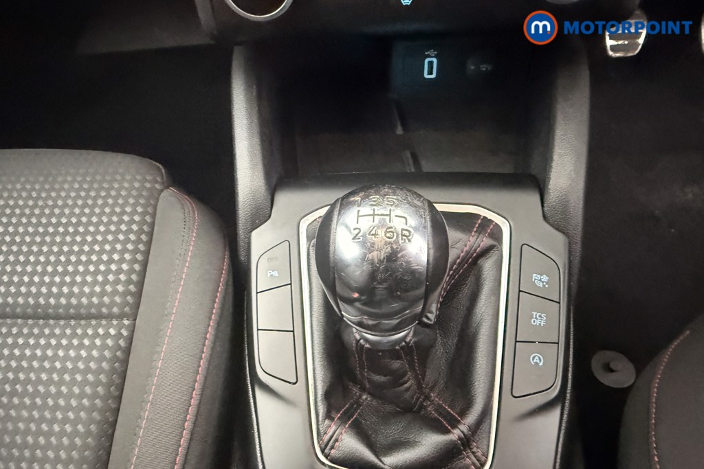 Ford Focus St-Line Edition Manual Petrol Hatchback - Stock Number (1617338) - 16th supplementary image