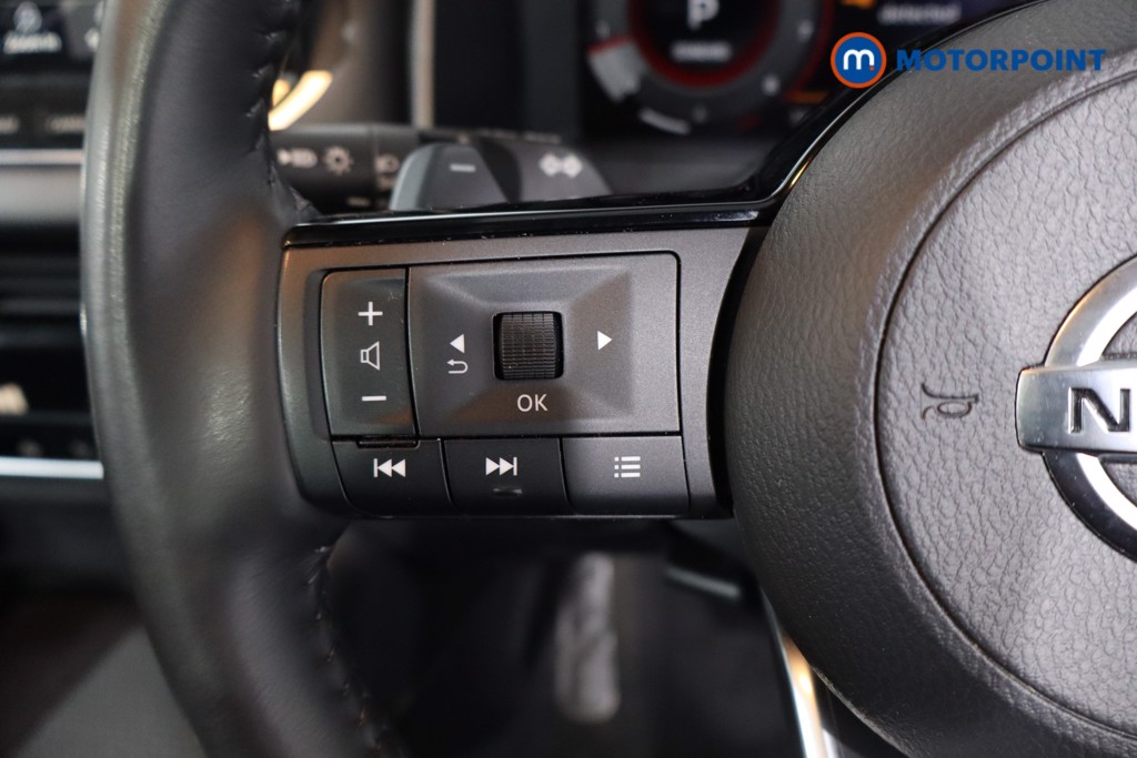 Nissan Qashqai N-Connecta Automatic Petrol SUV - Stock Number (1617535) - 7th supplementary image