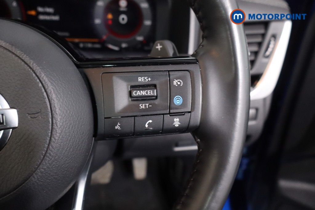 Nissan Qashqai N-Connecta Automatic Petrol SUV - Stock Number (1617535) - 8th supplementary image