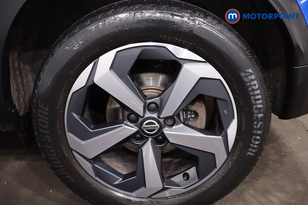 Nissan Qashqai N-Connecta Automatic Petrol SUV - Stock Number (1617535) - 12th supplementary image