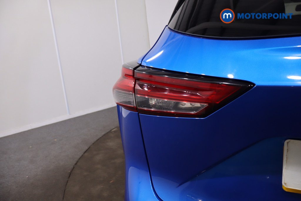 Nissan Qashqai N-Connecta Automatic Petrol SUV - Stock Number (1617535) - 36th supplementary image