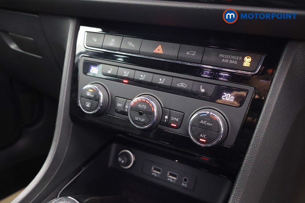 Seat Ateca Xcellence Lux Automatic Diesel SUV - Stock Number (1617701) - 6th supplementary image