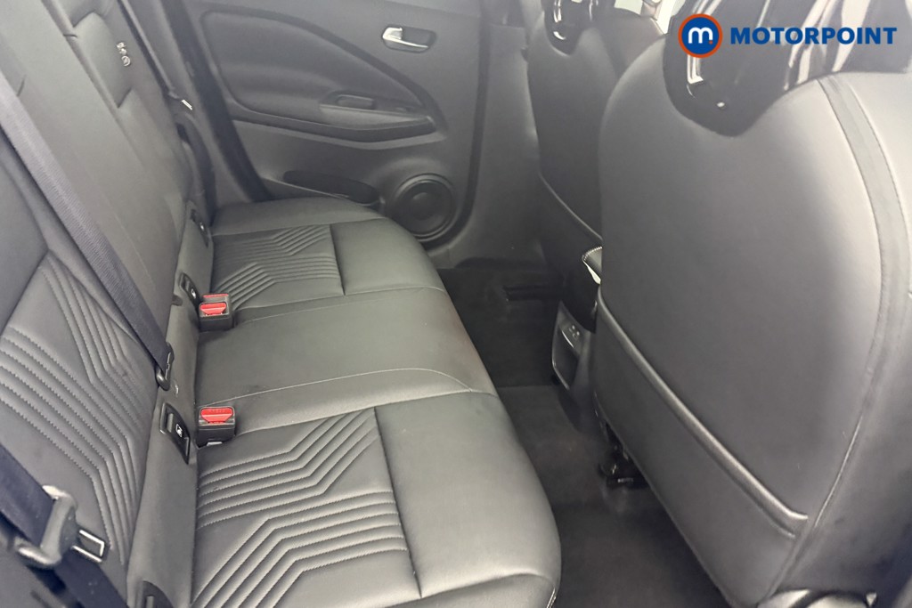 Nissan Juke Tekna Automatic Petrol SUV - Stock Number (1619223) - 9th supplementary image