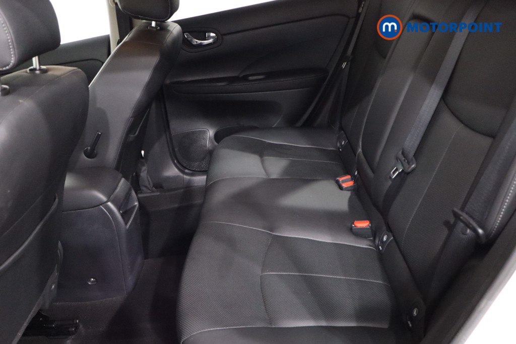 Nissan Pulsar Tekna Automatic Petrol Hatchback - Stock Number (1619550) - 5th supplementary image