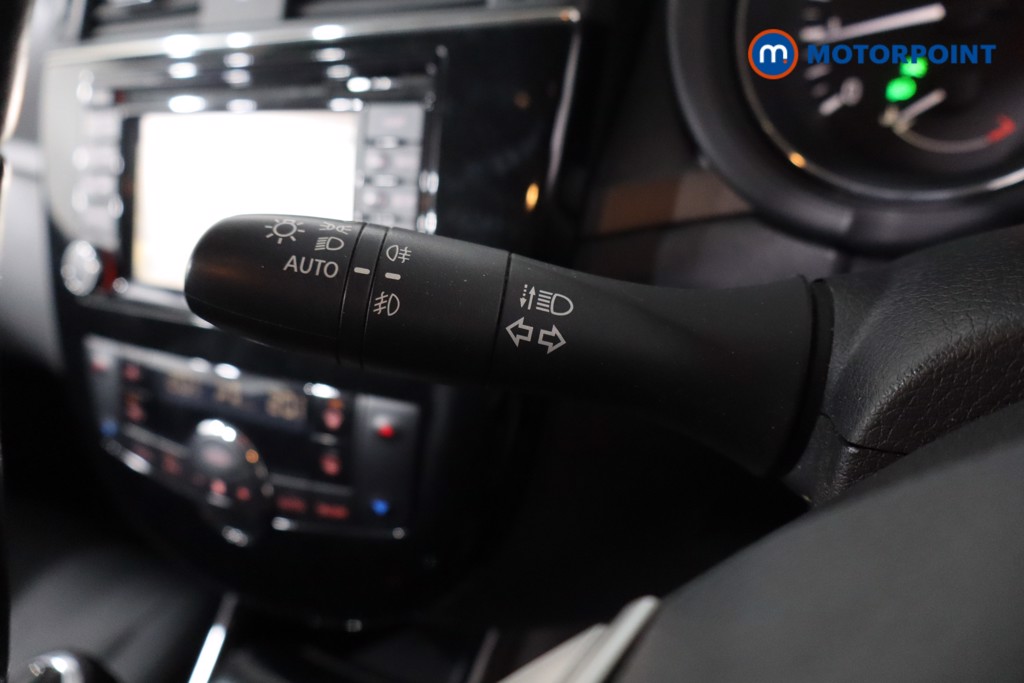 Nissan Pulsar Tekna Automatic Petrol Hatchback - Stock Number (1619550) - 14th supplementary image