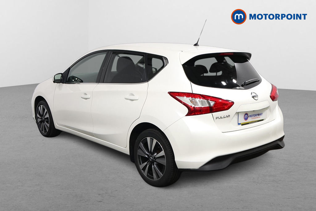 Nissan Pulsar Tekna Automatic Petrol Hatchback - Stock Number (1619550) - Passenger side rear corner