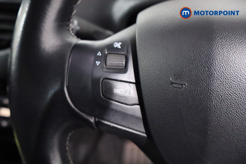 Peugeot 208 Tech Edition Manual Petrol Hatchback - Stock Number (1619596) - 7th supplementary image