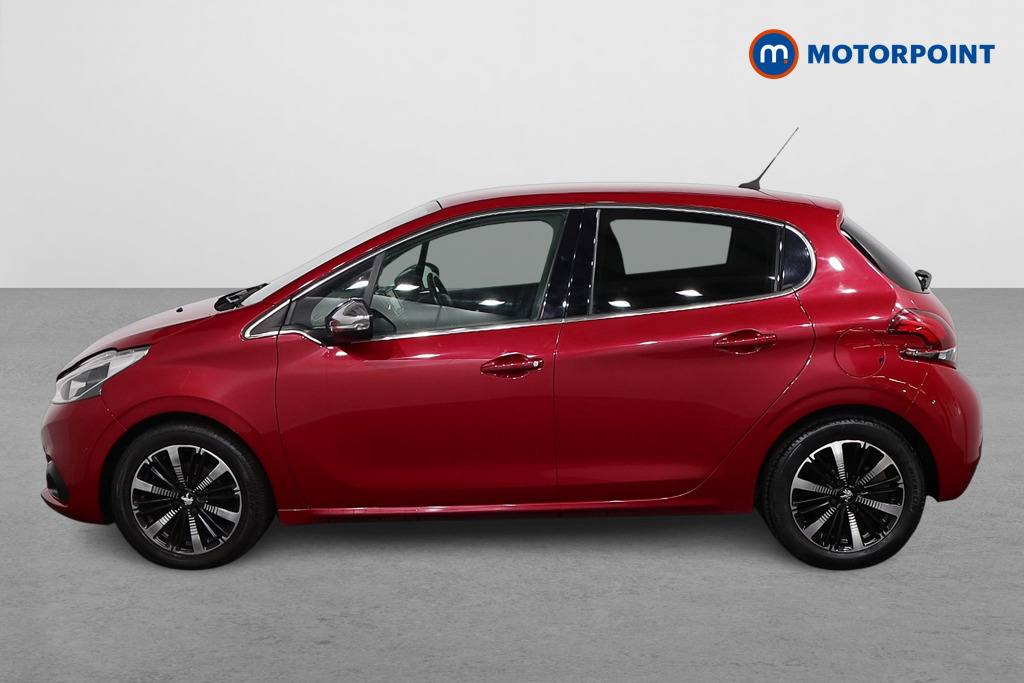 Peugeot 208 Tech Edition Manual Petrol Hatchback - Stock Number (1619596) - Passenger side
