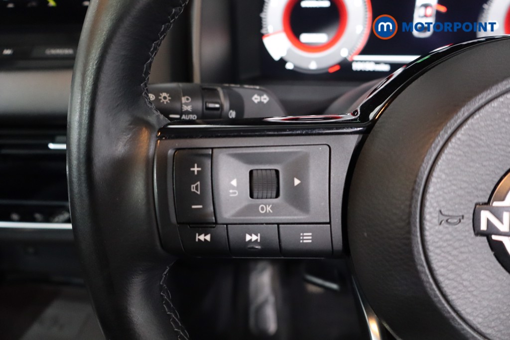 Nissan Qashqai N-Connecta Manual Petrol SUV - Stock Number (1619620) - 7th supplementary image