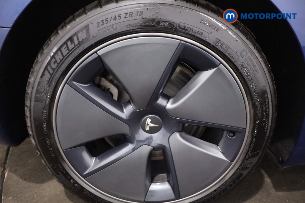 Tesla Model 3 Long Range Automatic Electric Saloon - Stock Number (1619785) - 9th supplementary image