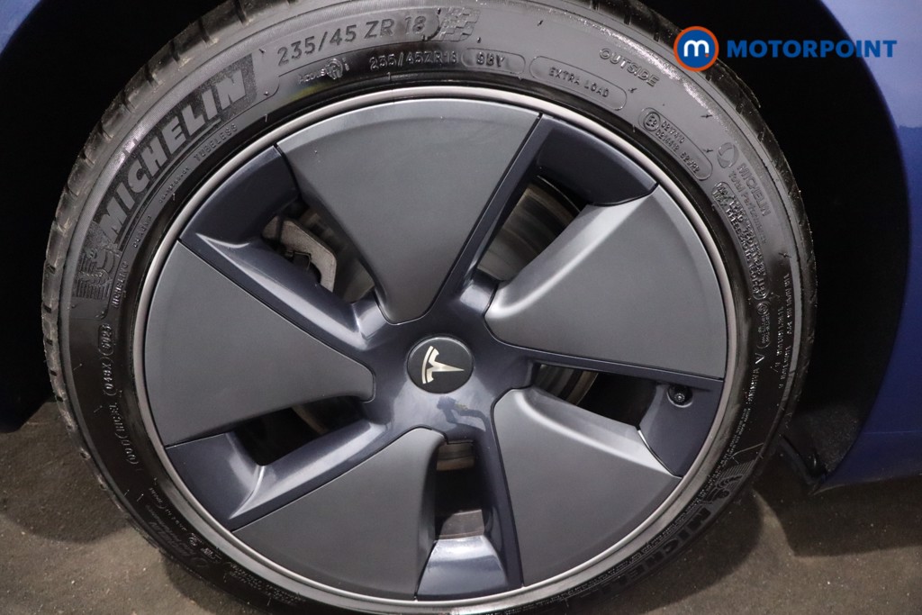 Tesla Model 3 Long Range Automatic Electric Saloon - Stock Number (1619785) - 12th supplementary image