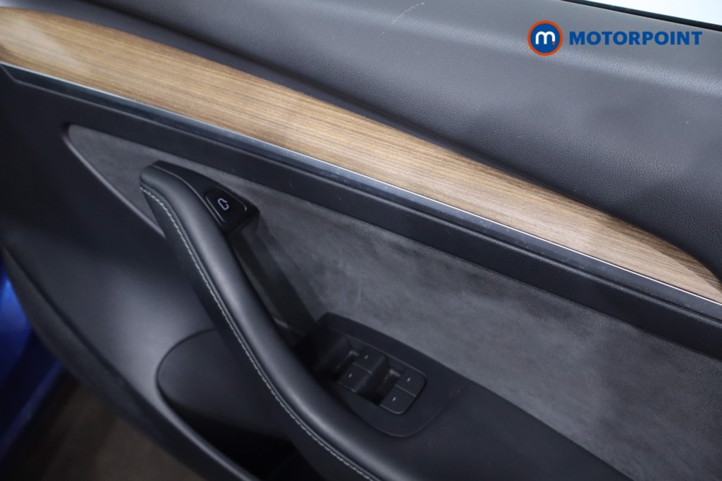 Tesla Model 3 Long Range Automatic Electric Saloon - Stock Number (1619785) - 20th supplementary image