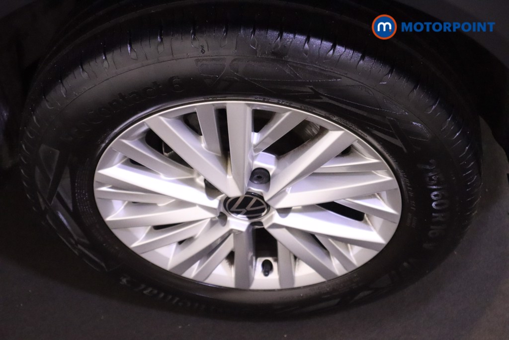 Volkswagen T-Roc Life Manual Petrol SUV - Stock Number (1619966) - 9th supplementary image