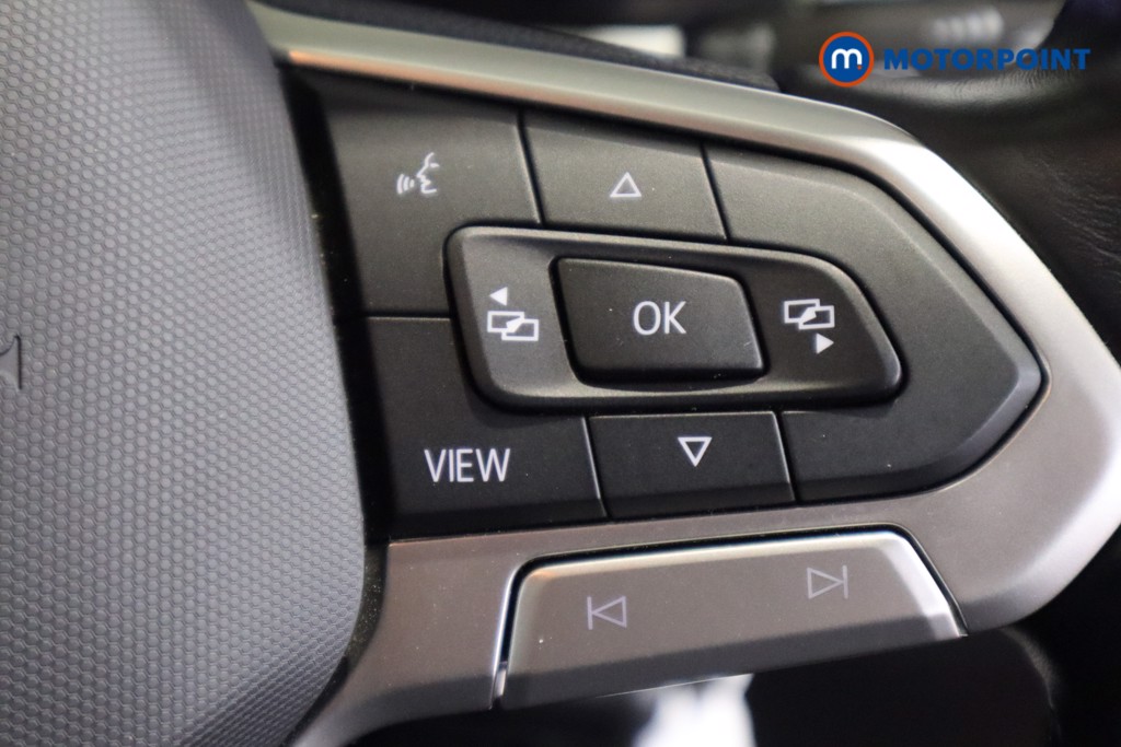 Volkswagen T-Roc Life Manual Petrol SUV - Stock Number (1619966) - 17th supplementary image