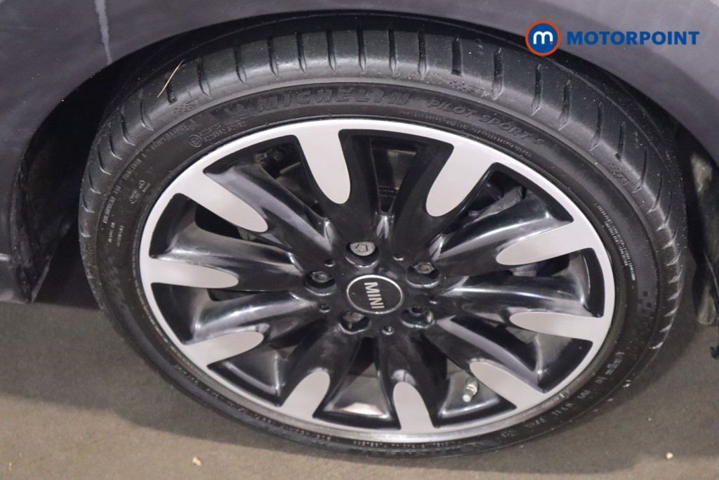 Mini Hatchback Cooper Automatic Petrol Hatchback - Stock Number (1620033) - 12th supplementary image